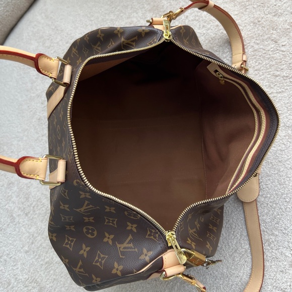 LOUIS VUITTON Keepall Bandoulière 45 - Picture 3 of 4